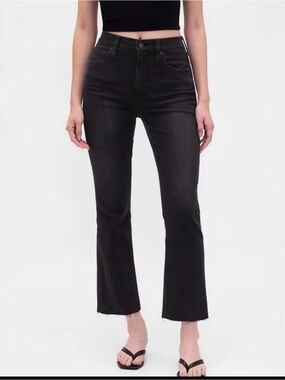 NEW GAP Women's High Rise Kick Fit Flare Jeans Washed Black Size 33/16 Short